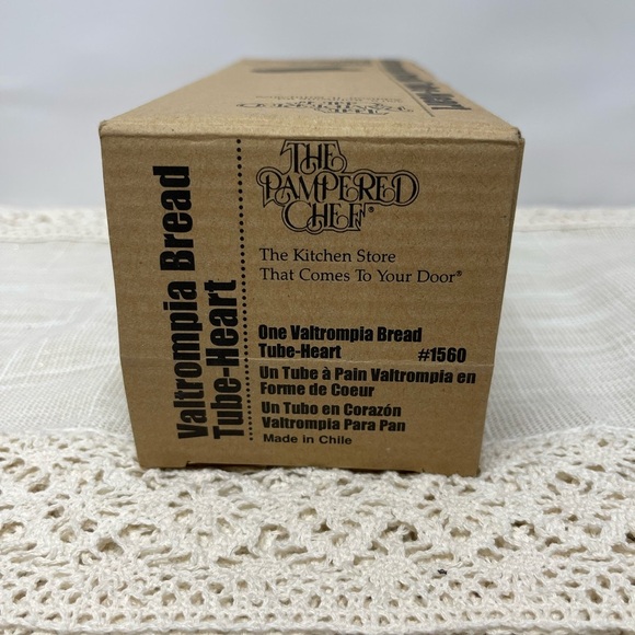 The Pampered Chef Valtrompia Bread Tube Heart Shaped #1560 Like New. - Picture 5 of 12